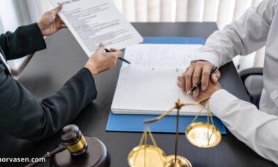 Business Contract Attorney