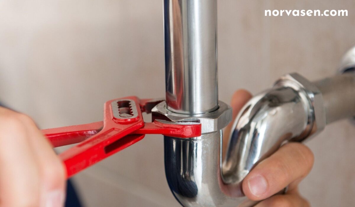 Maintenance in Professional Plumbing