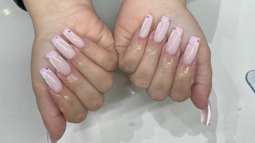 Dip nails near me