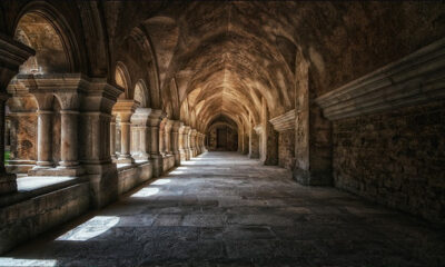 Anon Vaults